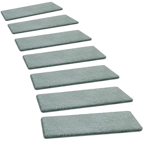 Ultra Plush Carpet Stair Treads 8 x 30 Inch Light Gray 7 Pcs (11.67 Sq Ft)