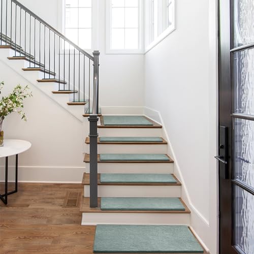 Ultra Plush Carpet Stair Treads 8 x 30 Inch Light Gray 7 Pcs (11.67 Sq Ft)
