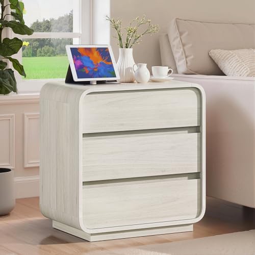 White Night Stand Set of 2 with Charging Station (2 Count)