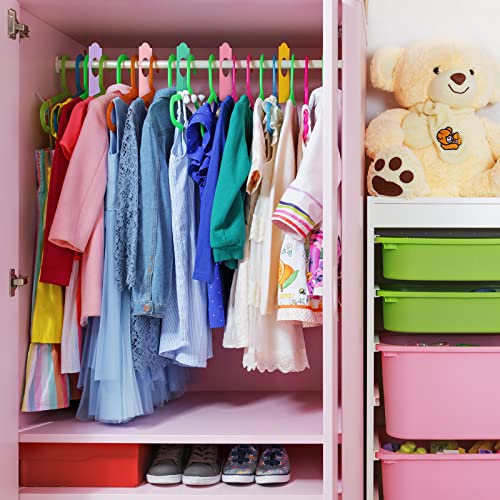 64 Pcs Hanging Closet Size Dividers Clothing Plastic Rack Dividers Rectangular Reusable Closet Labels Separators for Clothing Racks Retail Garment Organizer